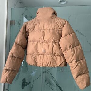 ALO Women's Puffer Jacket